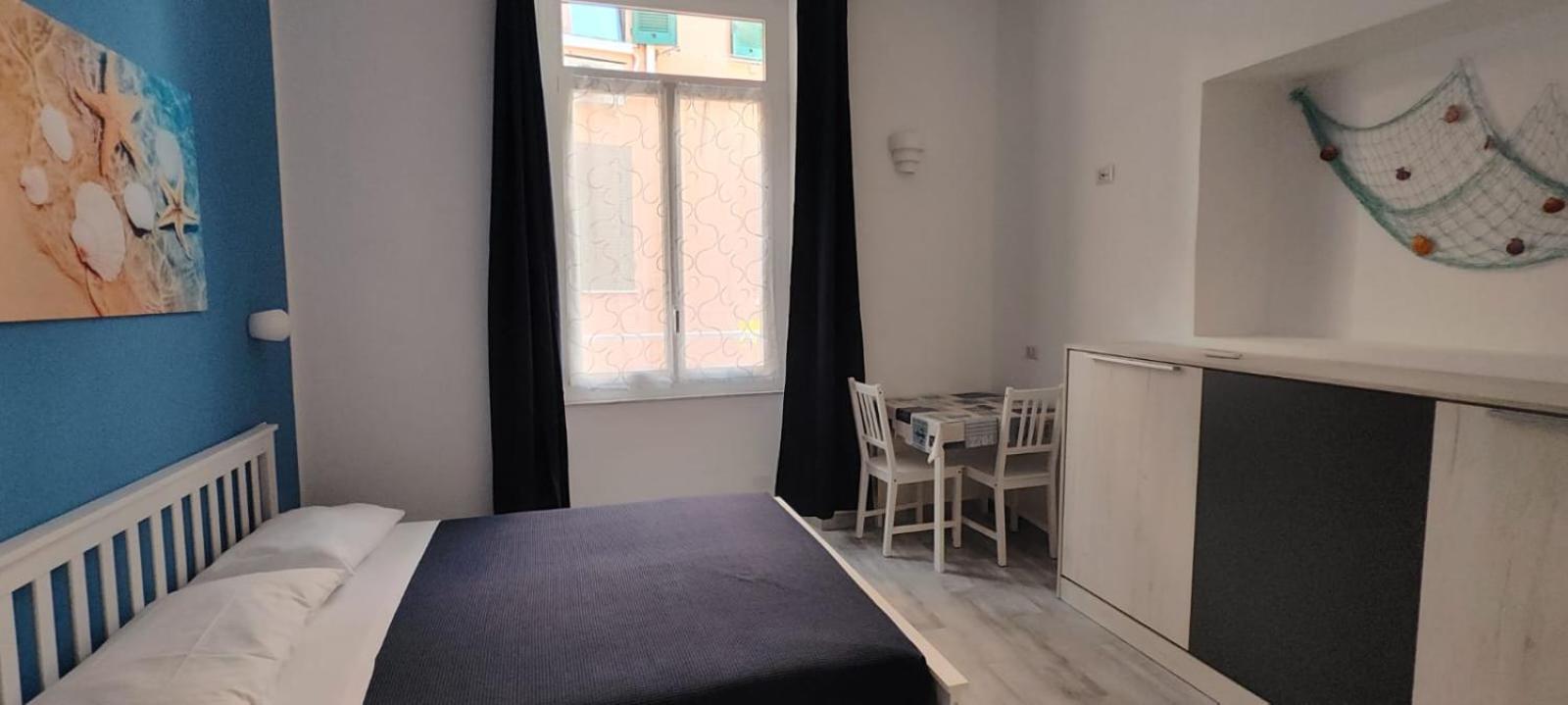 Le Quattro Stagioni Bed and Breakfast Genua Exteriör bild