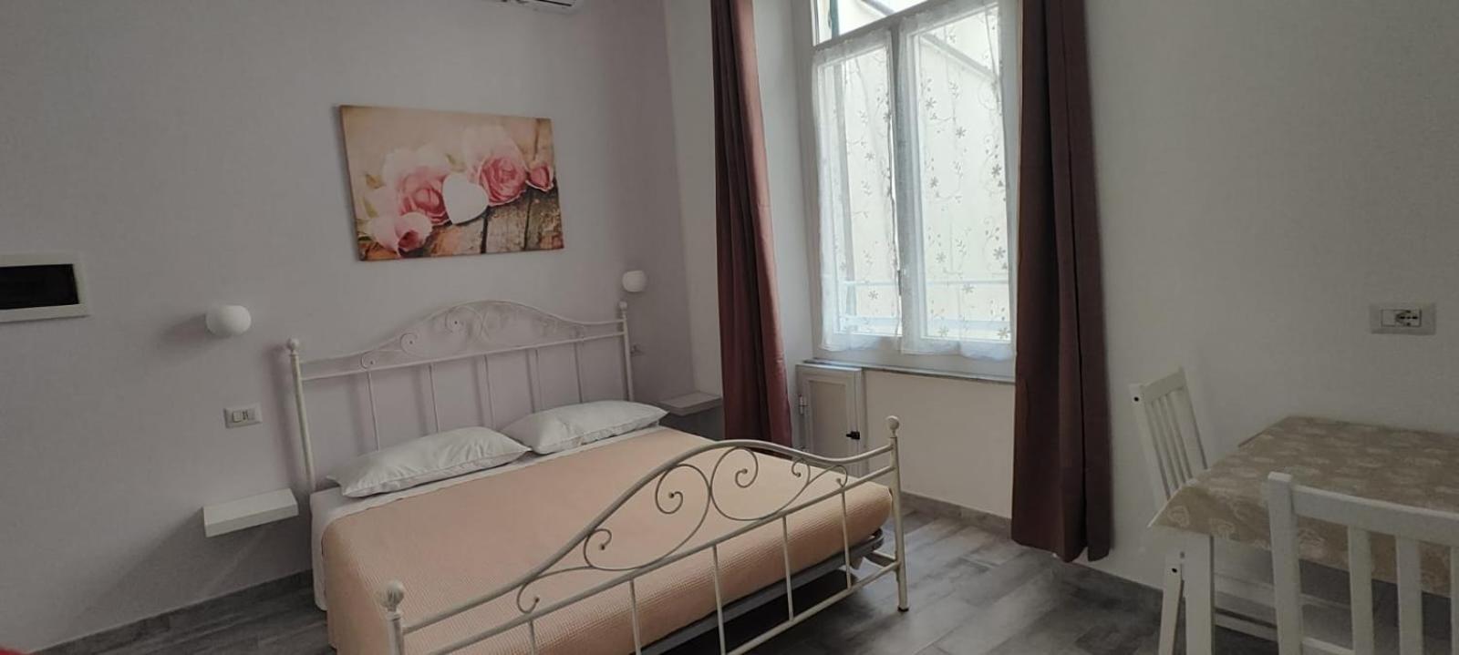 Le Quattro Stagioni Bed and Breakfast Genua Exteriör bild